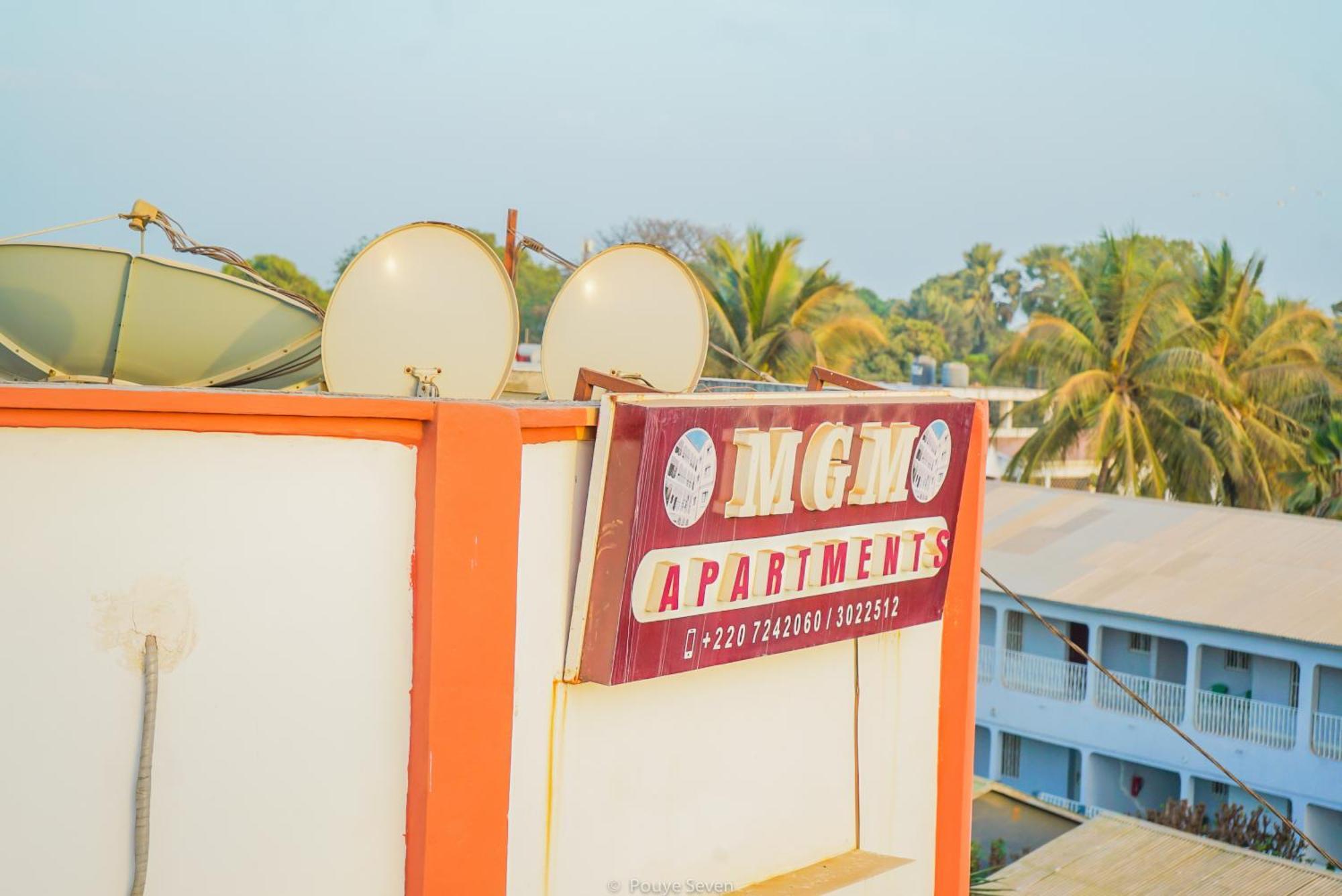 Mgm Apartments Gambia Kololi Exteriör bild