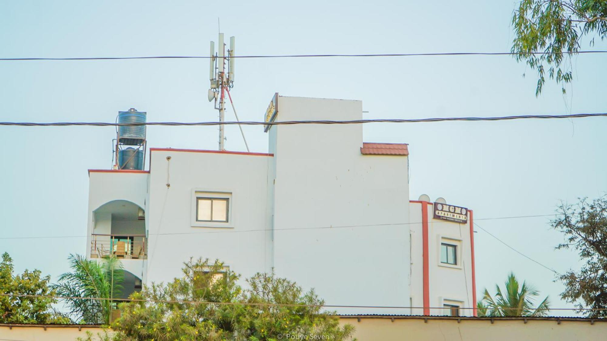 Mgm Apartments Gambia Kololi Exteriör bild